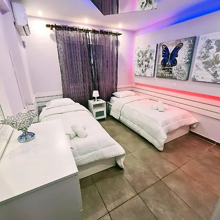 Hidden Lights Deluxe Apartament Ayia Napa